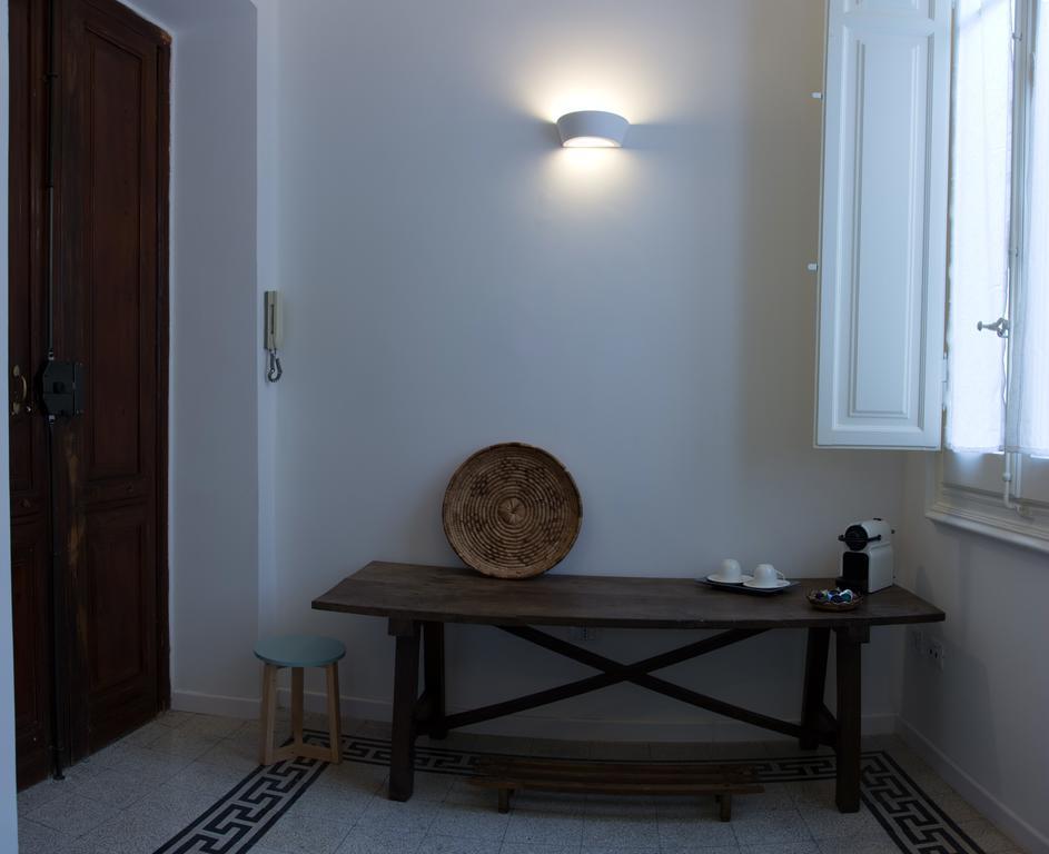 B&B Angioy 18 Cagliari Exterior foto