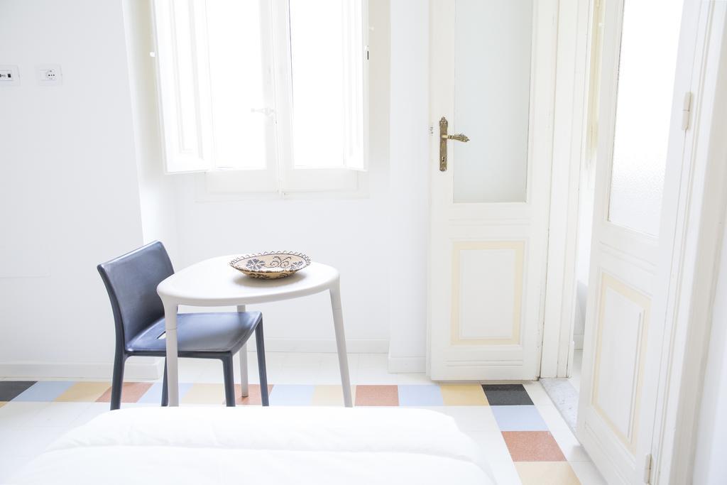 B&B Angioy 18 Cagliari Exterior foto