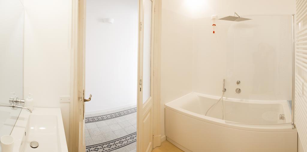 B&B Angioy 18 Cagliari Exterior foto